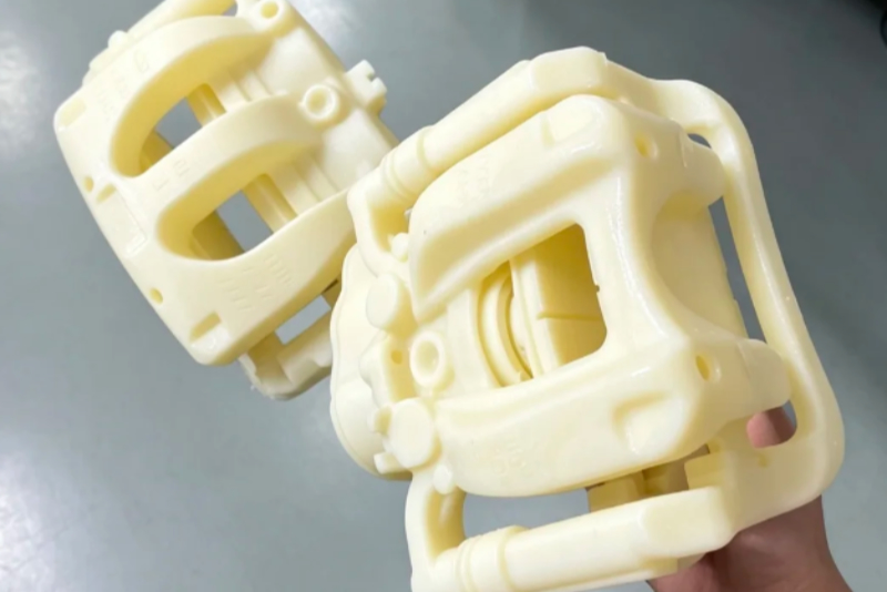 产品原型制造:3D打印手板与真空复模,哪个技术更... 产品原型制造:3D打印手板与真空复模,哪个技术更...